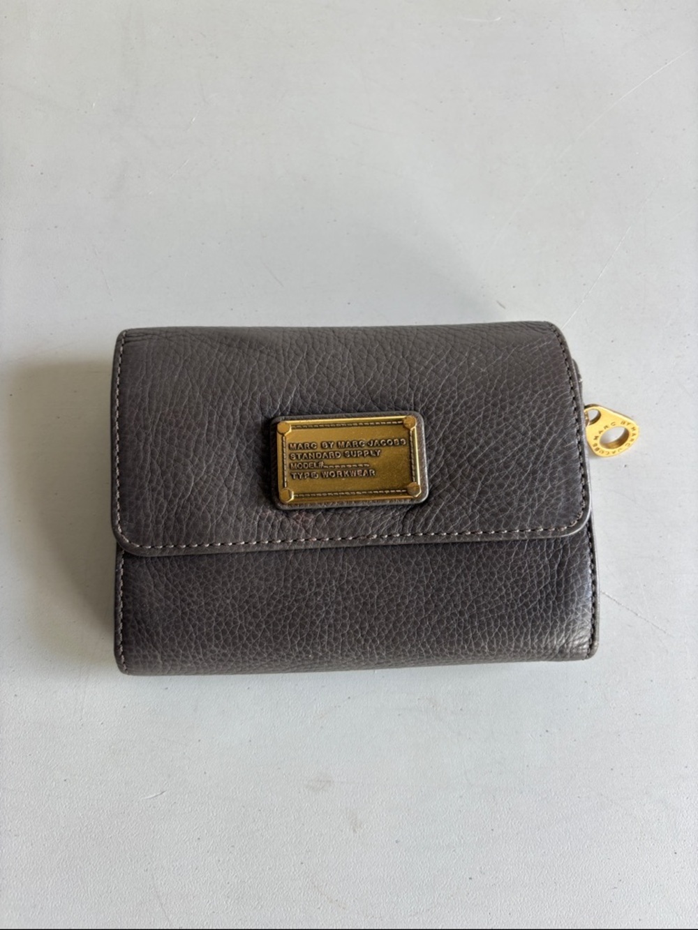 Marc by Marc Jacobs Pebbled Leather Trifold Wallet - Charcoal Brown - Picture 3 of 9